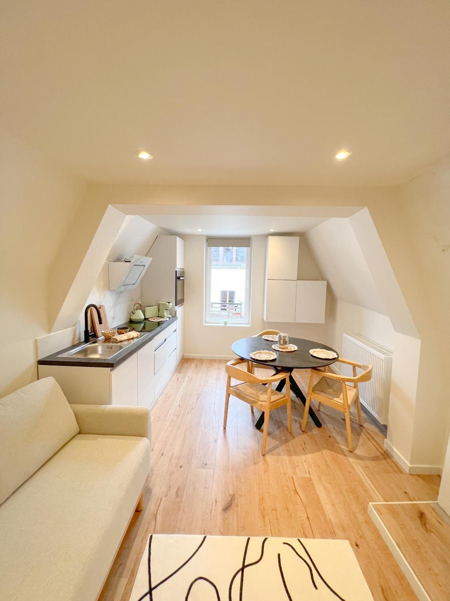 Mayfair Suites Antwerpen Exterior foto