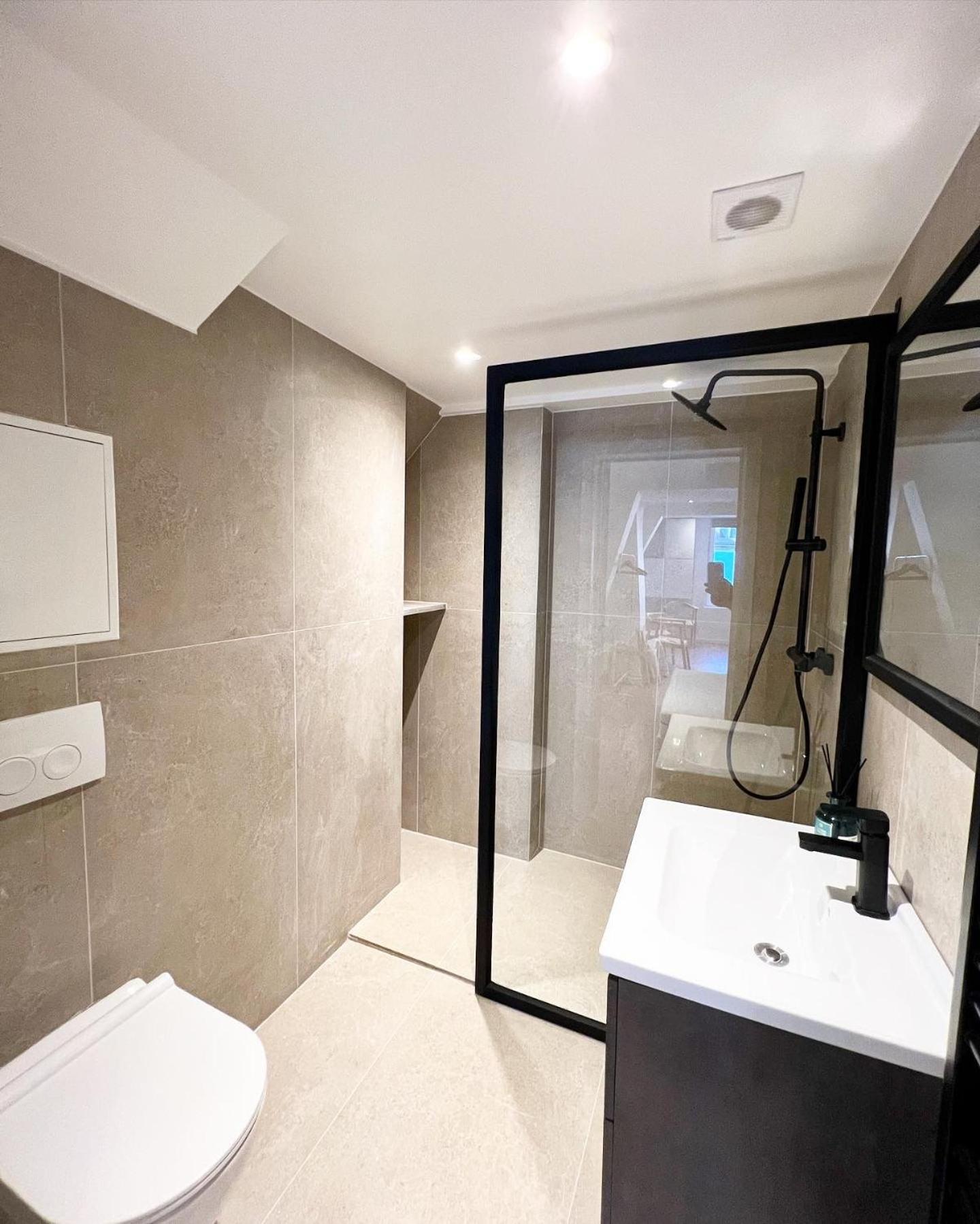 Mayfair Suites Antwerpen Exterior foto