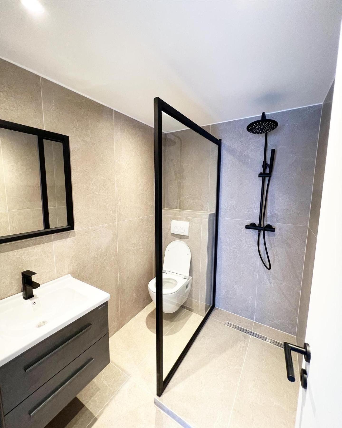 Mayfair Suites Antwerpen Exterior foto